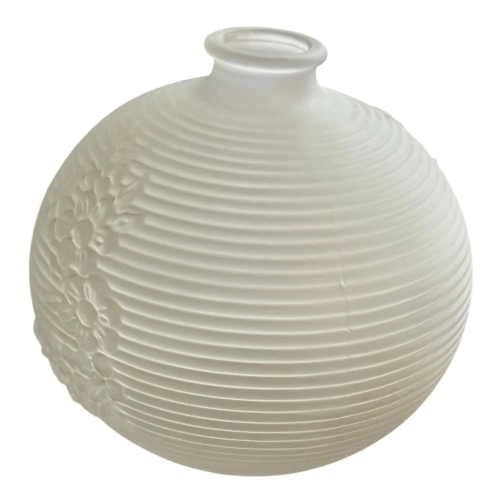 Avon Bud Vase Frosted White Satin Glass Floral Embossed Ribbed Round Globe 3.5
